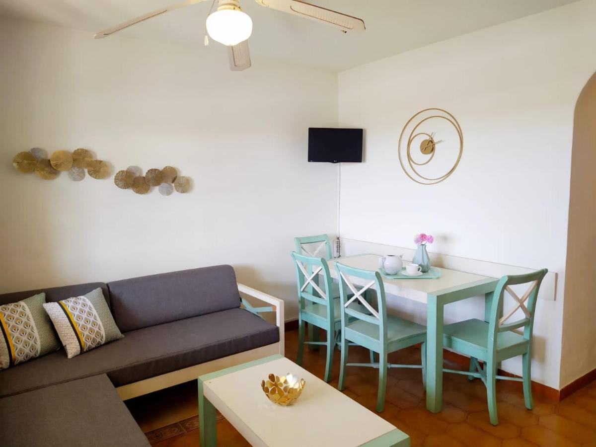 Cheap & Chic Apartamentos En Son Bou De 2 Dormitorios Eksteriør billede